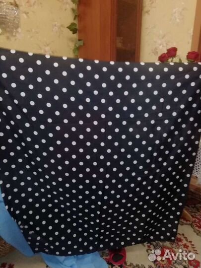 Отрез ткани шелк