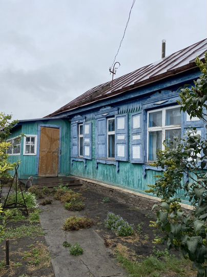 Дом 35,7 м² на участке 3 га