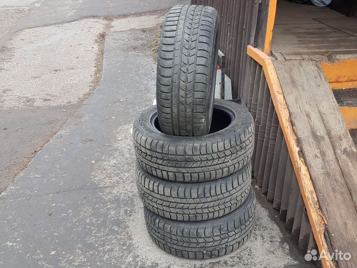 Roadstone Winguard Sport 235/55 R17 103V