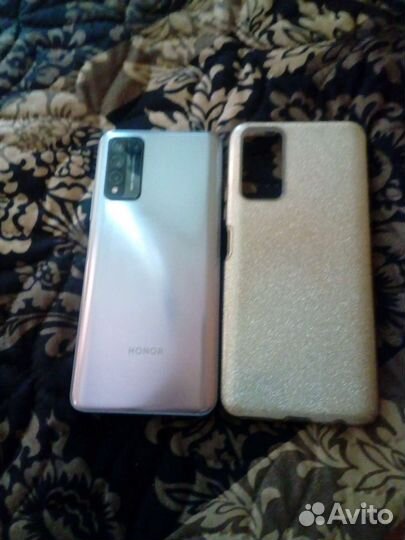 Мобильные телефоны