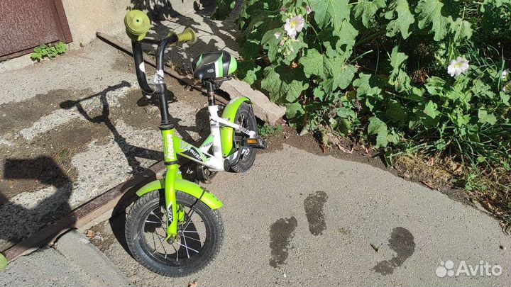 Велосипед детский на 3-6 лет