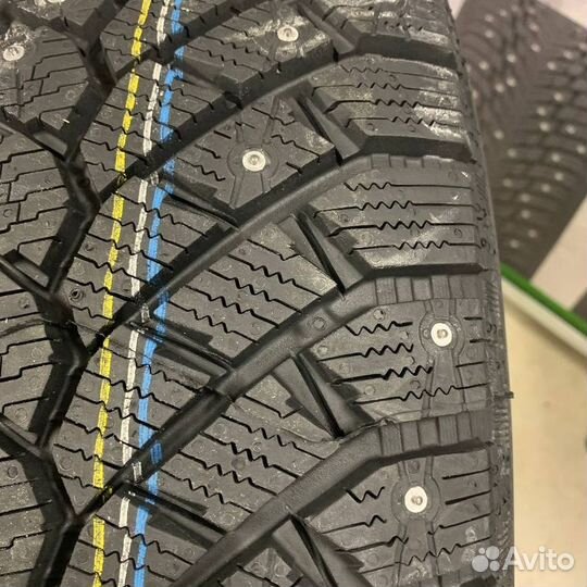 Gislaved Nord Frost 200 SUV 215/65 R16