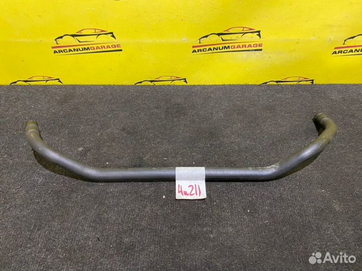Патрубок охлаждения Mercedes 211 W211 OM642.920