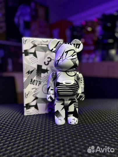 Мишки bearbrick