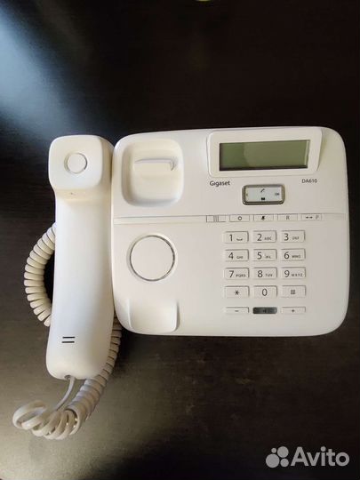 Телефон проводной Gigaset DA610