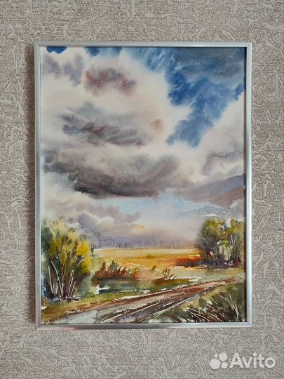 Картина акварелью Облака над полями