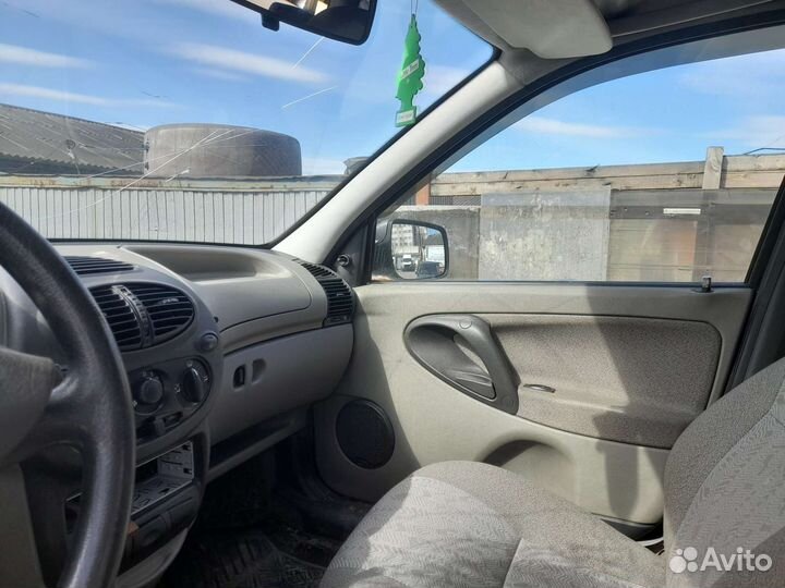 LADA kalina универсал по запчастям