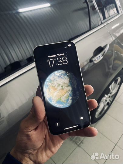 iPhone 14, 256 ГБ