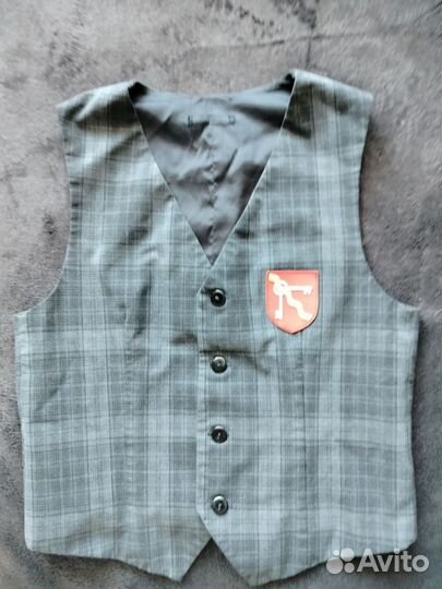 Школьная жилетка 146