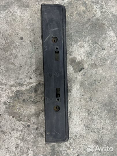 Подиум под номер Toyota Land Cruiser Prado 150