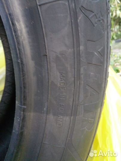 Goodyear UltraGrip Arctic 2 215/55 R17 98T