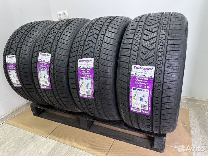 Tourador Winter Pro TSU1 295/40 R21 110S