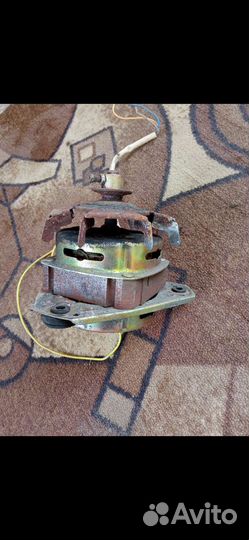 Электродвигатель от мясорубки