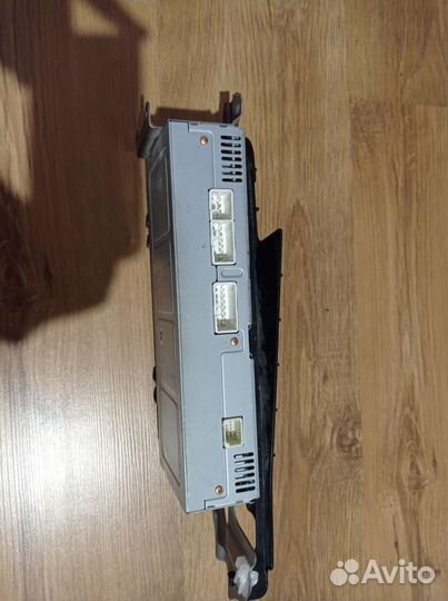 Усилитель Pioneer Lexus is250