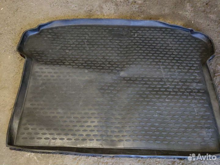 Коврик багажника cadillac srx 2011г