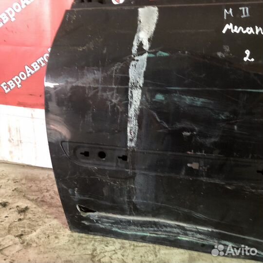 Передняя левая дверь Renault Megane 2