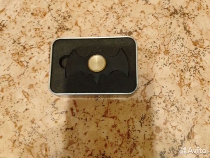 Реткий спинер бетмон