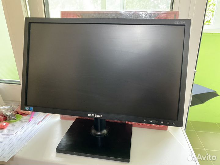 Монитор Самсунг s20c200b HD+