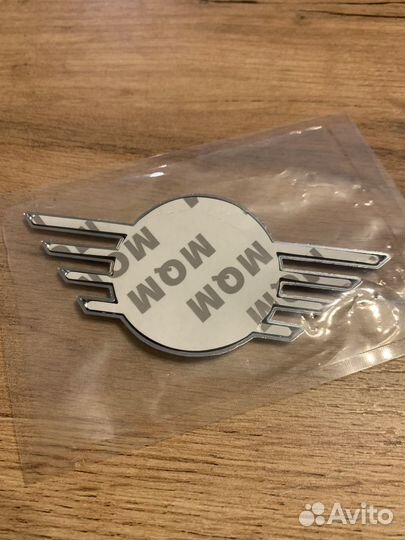 Значок mini cooper