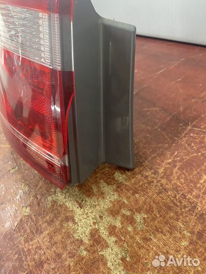 Коплект левых задних фар LADA vesta