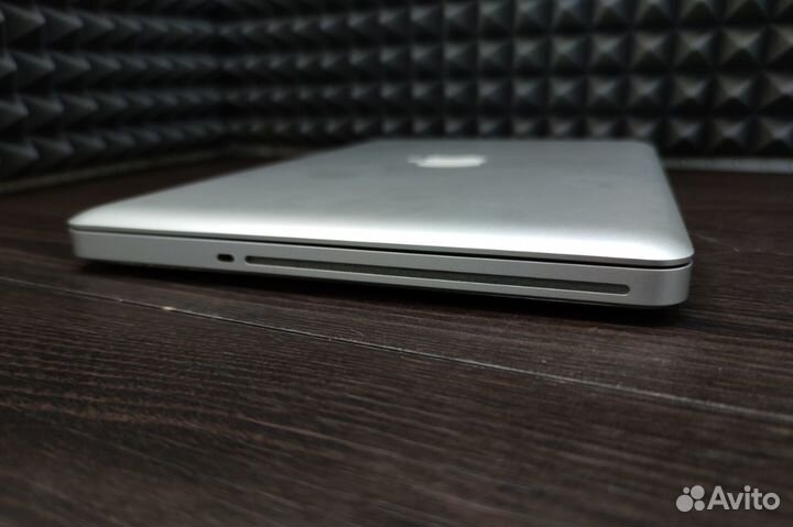 MacBook Pro 13 Late 2011 (i5/128Gb SSD/8Gb DDR3)