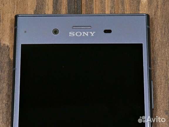 Смартфон Sony Xperia XZ1 (Dual)