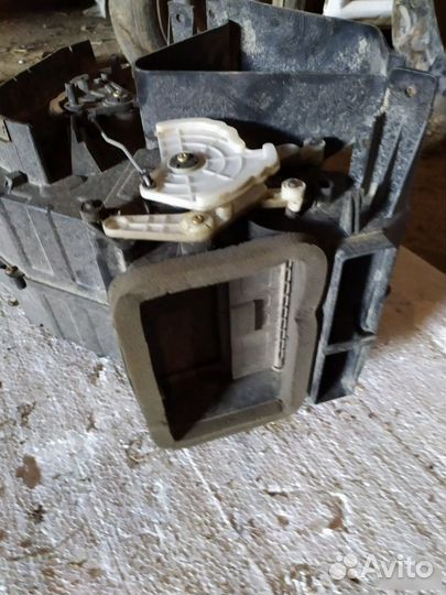 Mazda Demio Печка отопитель