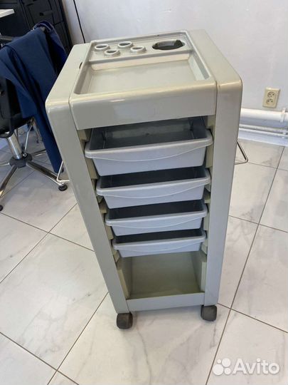 Тележка парикмахерская бу