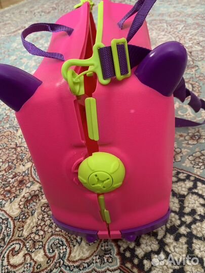 Чемодан на колесах детский бу