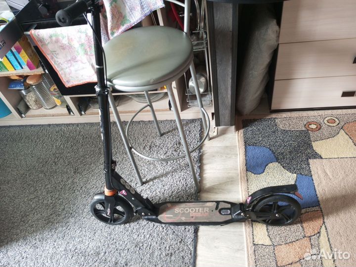 Самокат scooter urban до 100кг. Колеса 200мм