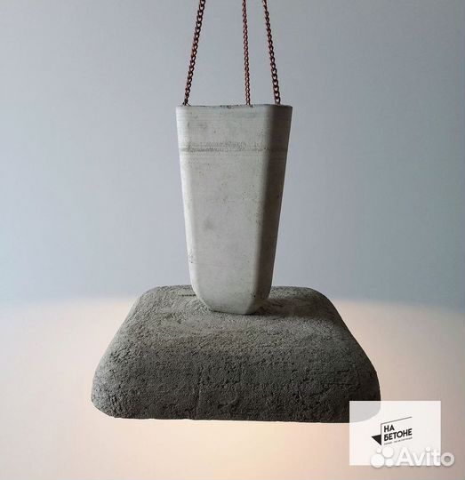 Люстра из бетона