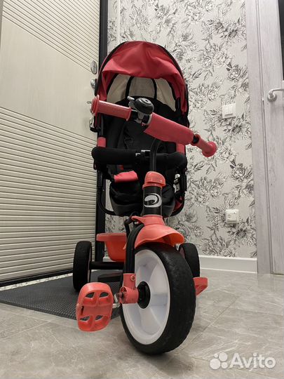 Детский велосипед трехколесный с ручкой
