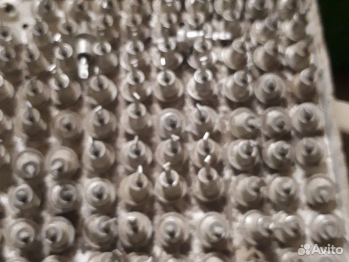 Стабилитрон Д815В