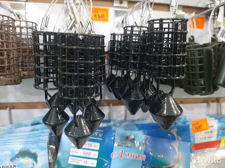 Кормушка фидерная