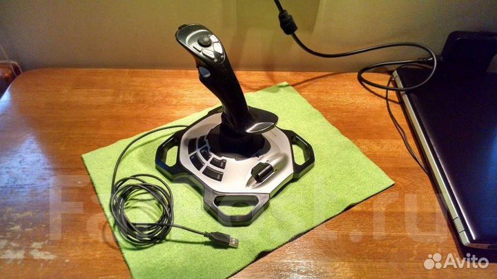 Джойстик Logitech Extreme 3D Pro