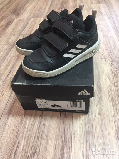 Кроссовки детские adidas