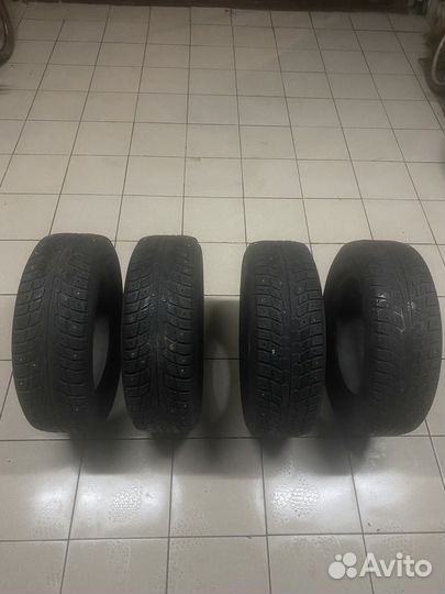 Michelin X-Ice North 195/65 R15