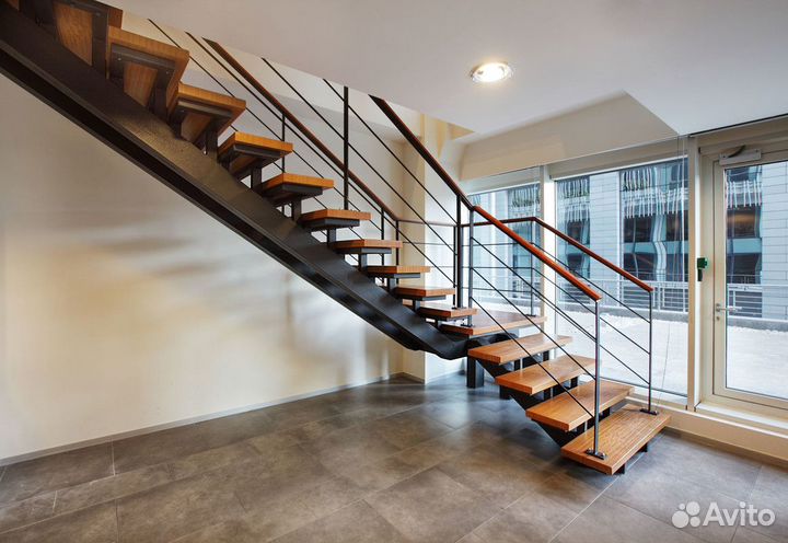 Лестница под ключ в дом