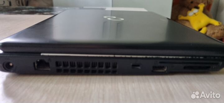 Ноутбук Fujitsu Lifebook P701