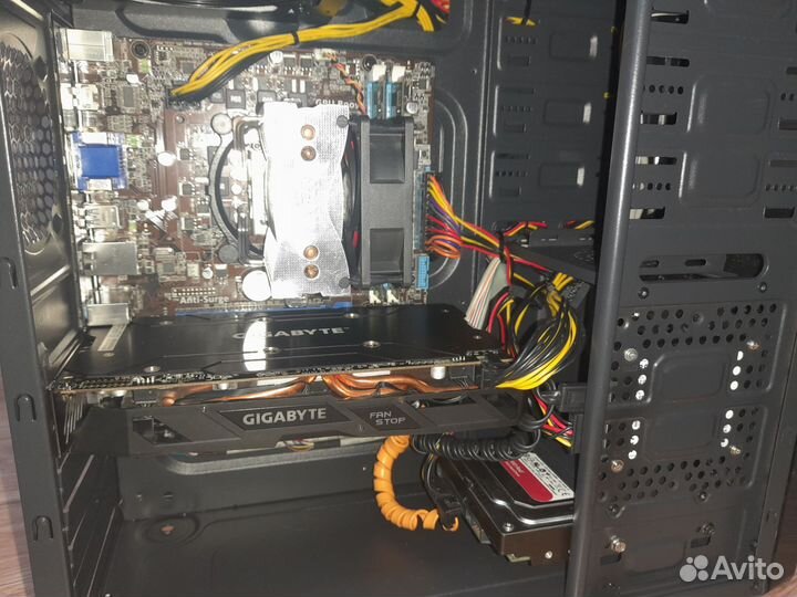 I7-2600 / RX 488 / 8GB