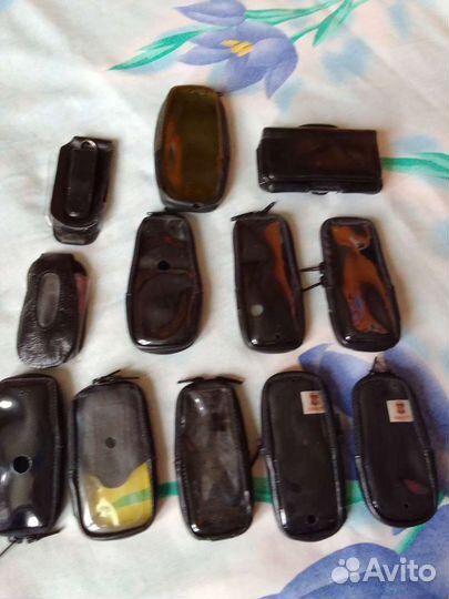 Чехлы на телефон