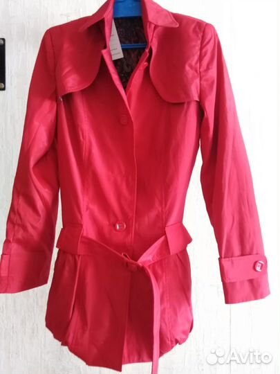 Плащ женский