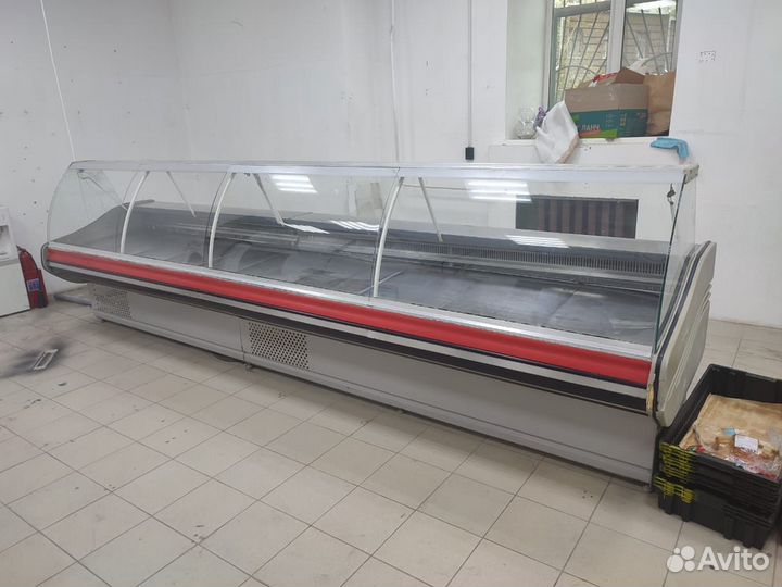 Холодильная витрина