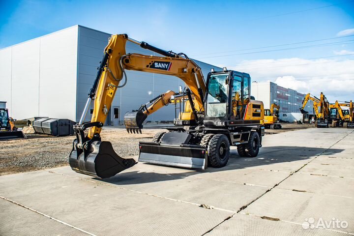Колёсный экскаватор Sany SY165W, 2023