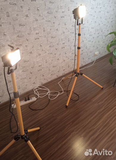 Светодиодный прожектор