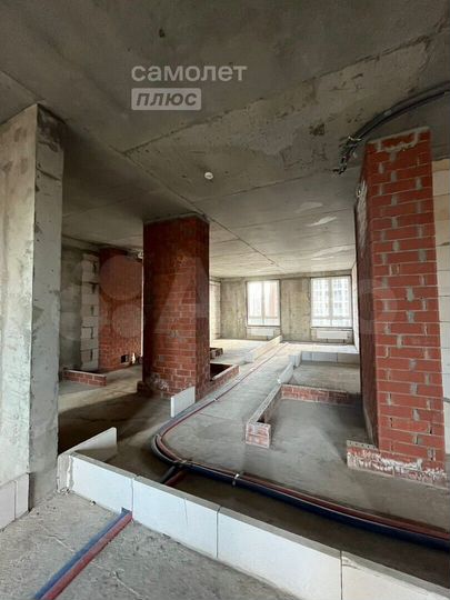 4-к. квартира, 97,5 м², 3/8 эт.