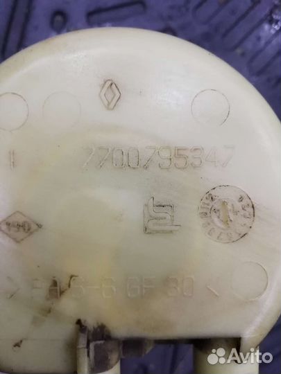 Бачок гидроусилителя Renault Duster