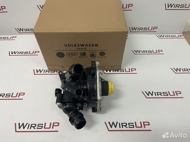 Водяной насос помпа Passat B8 Tiguan