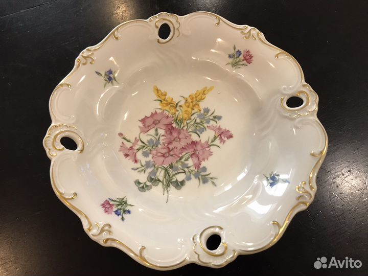 Блюдо фарфор