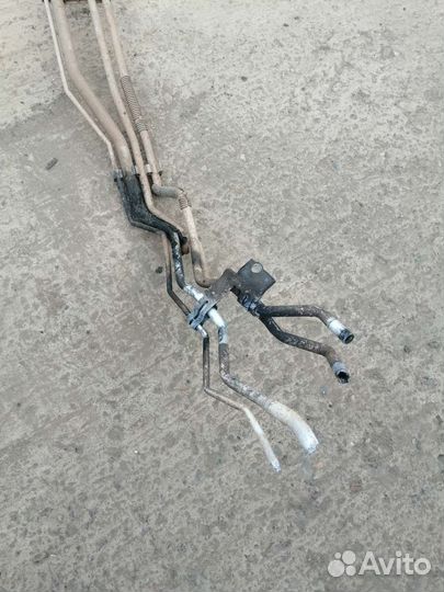 Трубки заднего отопителя Toyota Highlander 2 XU40